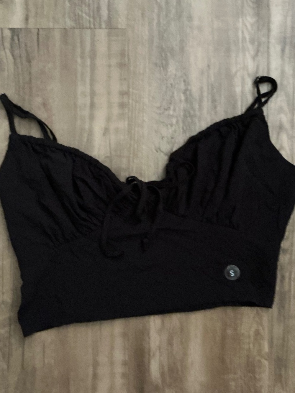 Kendall & Kylie black ruched bust cami crop top, size S